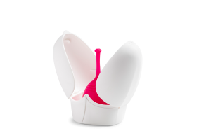 Tulipa ® Menstruationstasse  - tulipa tasse+box halbgeoeffnet 1